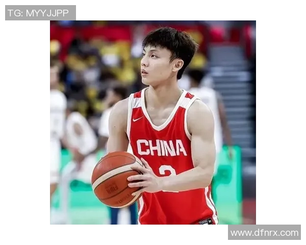 徐杰：从青涩新星到篮球场上的闪耀巨星成长之路与未来展望