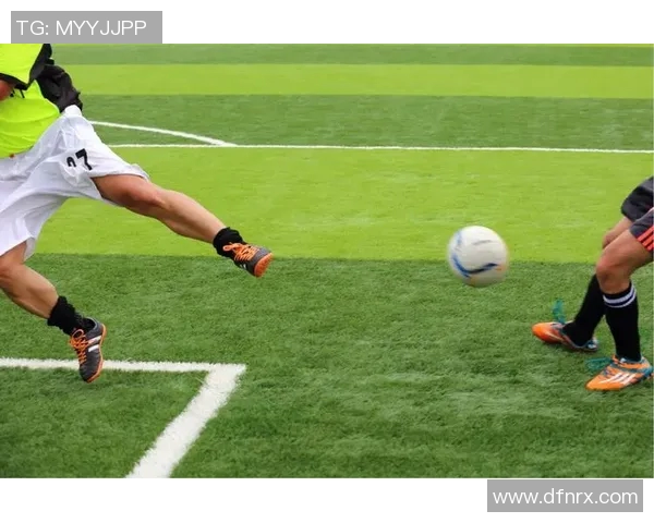 一方与新疆视频对决精彩回顾展现足球激情与团队精神